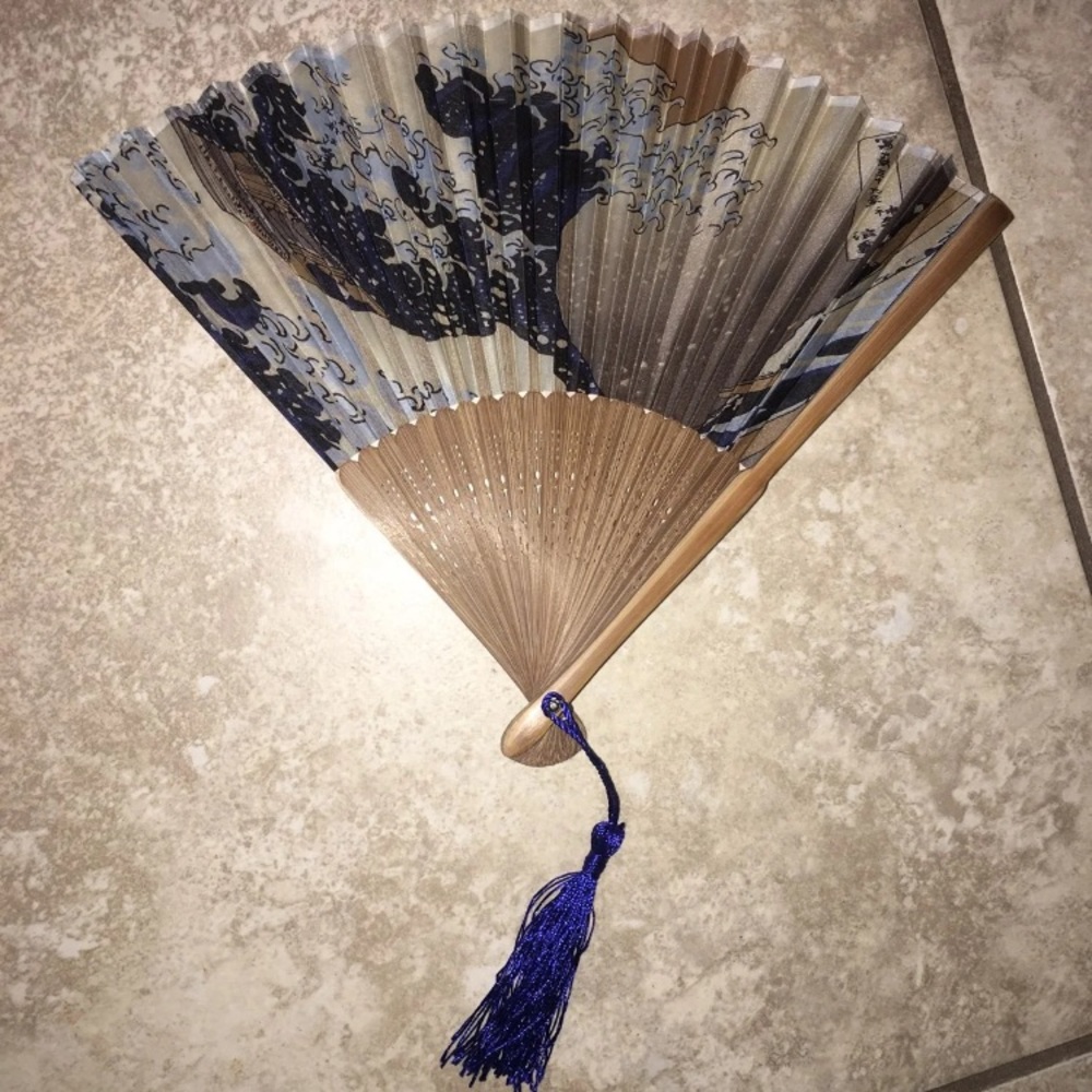 Fan - Picture 2 of 2